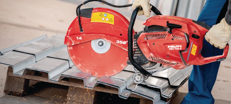 DSH 700-X Gas cut-off saw Versatile rear-handle 70 cc gas saw with auto-choke – cutting depth up to 5 with a 14 blade Applications 1