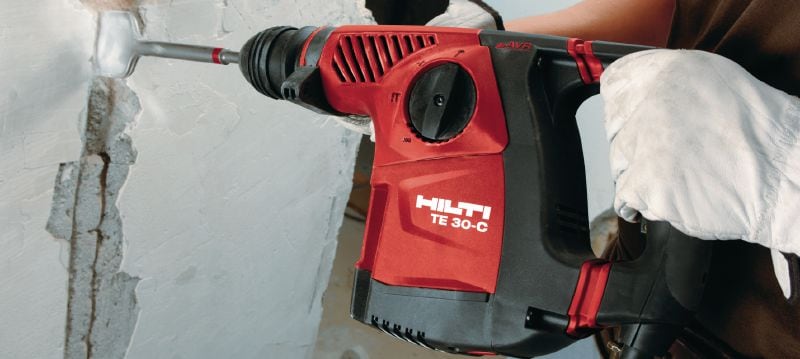 TE 30-C-(AVR) Rotary hammer Powerful SDS Plus (TE-C) rotary hammer for heavy-duty concrete drilling and corrective chiseling, with Active Vibration Reduction (AVR) Applications 1