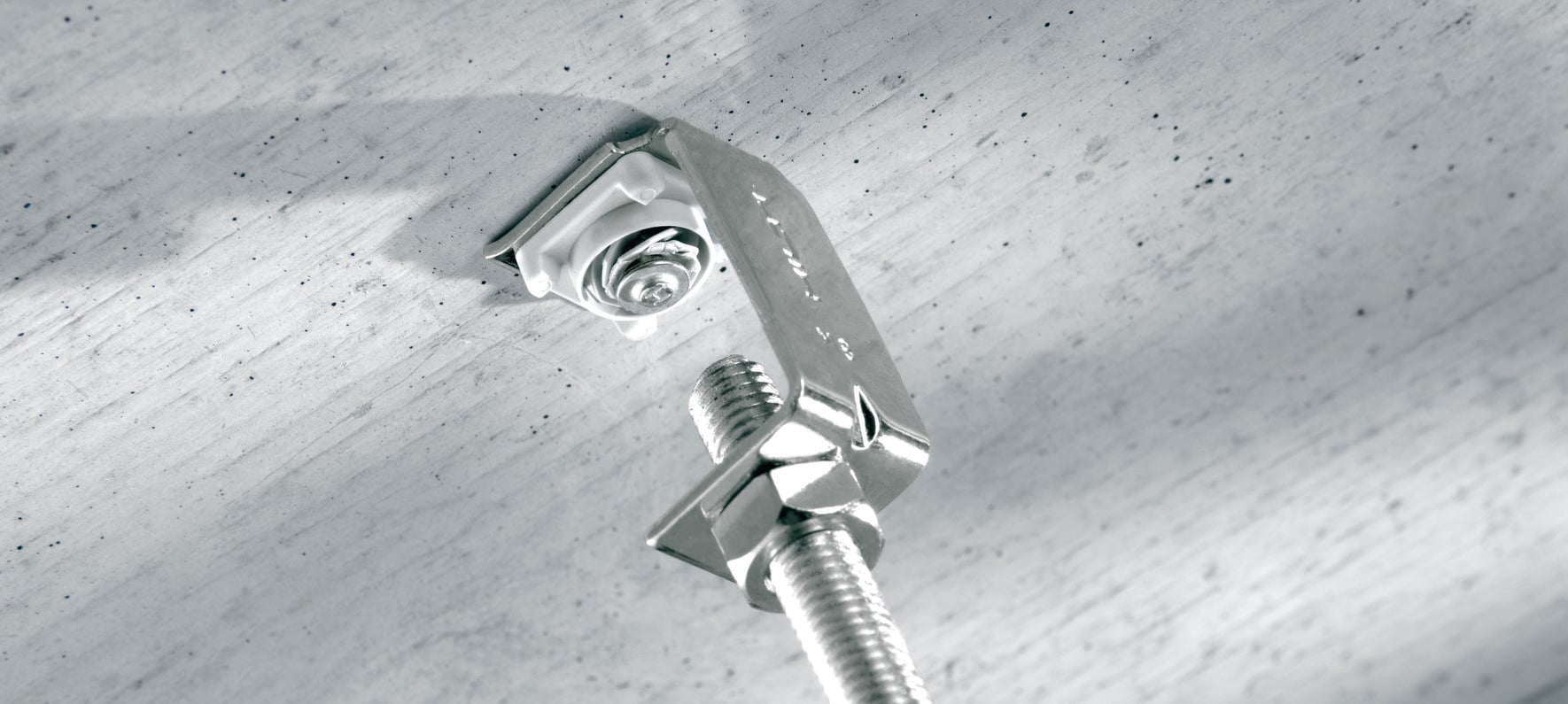 кронштейн потолочный bsf2901. пластина с гайкой м10 под шпильку. крепление под шпильку. струбцина монтажная bcz м12. крепление под шпильку.