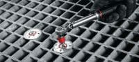 Coupelle de fixation pour caillebotis pour valeurs de charge élevées X-FCM-R HL (acier inoxydable) Coupelle de fixation pour caillebotis pour valeurs de charge élevées en acier inoxydable, pour fixer les caillebotis de sol avec des goujons filetés dans des environnements très corrosifs Applications 1
