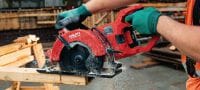 SC 30WL-22 Cordless worm drive-style saw Cordless worm drive-style saw with brushless motor for precise, heavy-duty cuts up to 2-3/8 depth using 7-1/4” blades (Nuron battery platform) Applications 1