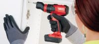 Visseuse-perceuse à têtes multiples SFE 2-A12 Visseuse-perceuse 12 V sans fil ultracompacte à porte-embout interchangeable (coudé, angle droit, 13 mm sans clé et porte-embout à prise hexagonale) pour les travaux d'installation dans les espaces restreints et en angle Applications 2