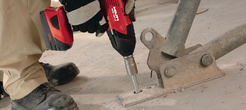 Vis à béton KWIK HUS Vis à béton haute performance pour les fixations permanentes ou les fixations temporaires réutilisables dans le béton ou la maçonnerie (acier au carbone, tête hexagonale) Applications 1