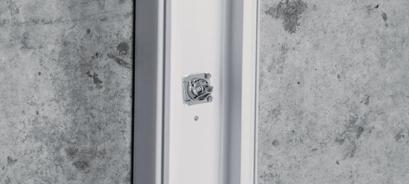 Attache pour goulottes de câbles X-ET MX Attache pour conduits de câbles/rondelle universelle à utiliser avec les clous en bande-chargeur Applications 1