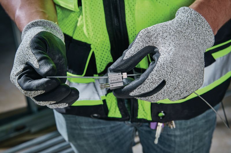 Ensemble de verrouillage de câbles MW-EB L avec câble métallique à embout de cheville à anneau Câble métallique avec cheville à anneau filetée prémontée et verrou réglable pour suspendre des luminaires dans le béton et l'acier Applications 1