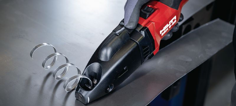 SSH 6-22 Cordless shears High-capacity cordless double-cut shear for fast cuts in sheet metal, profiles and HVAC duct up to 2.5 mm│12 Gauge (Nuron battery platform) Applications 1