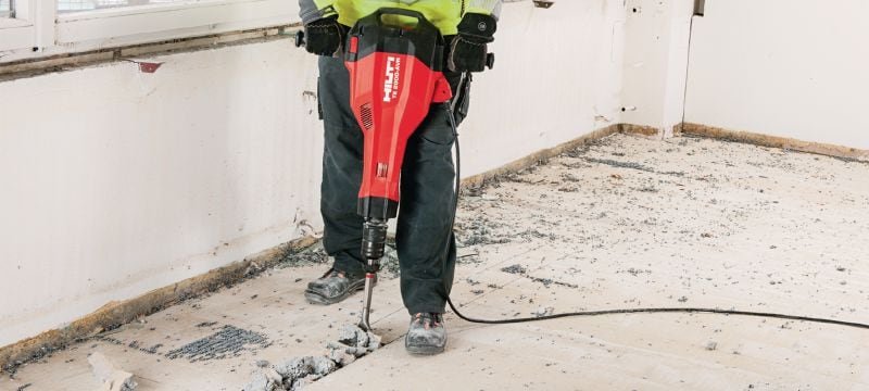 TE 2000-AVR Electric jackhammer Powerful and extremely light TE-S breaker for concrete and demolition work Applications 1