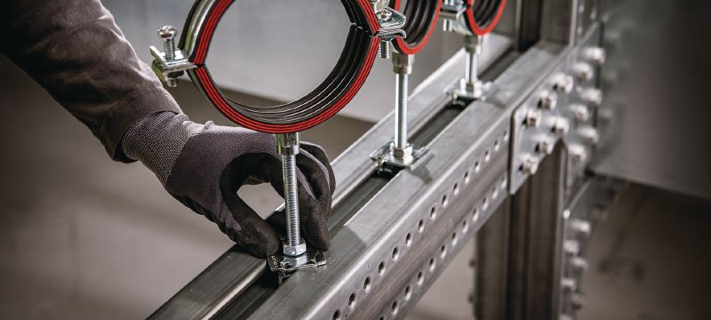 Profilé de boîte MT-90 OC Profilé de boîte pour charges lourdes pour une utilisation avec les composants MT-TFB et MT-THB/MT-HL dans des environnements extérieurs Applications 1
