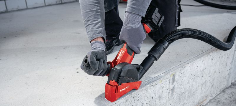 AG 6D-22 Cordless angle grinder (5) Powerful cordless angle grinder with brushless motor, SensTech control and advanced safety features for discs up to 5 (Nuron battery platform) Applications 1